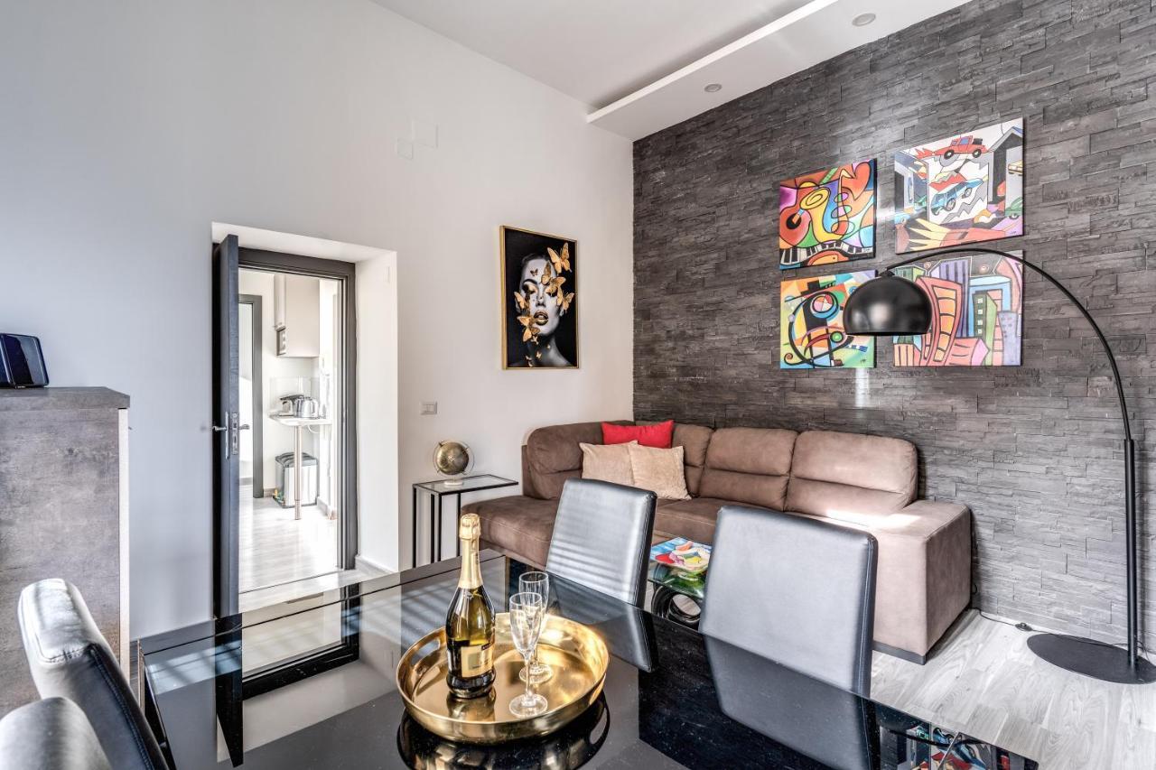 1000 Suites نابولي المظهر الخارجي الصورة